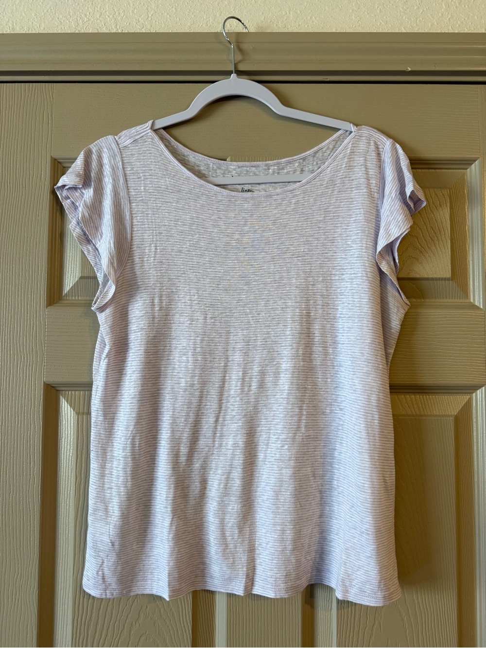 Women’s Short Sleeve Scoop Neck Top in Light Lavender  & White Stripe